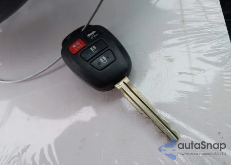 2015 Toyota Corolla S from USA, damaged, VIN 2T1BURHE0FC417800